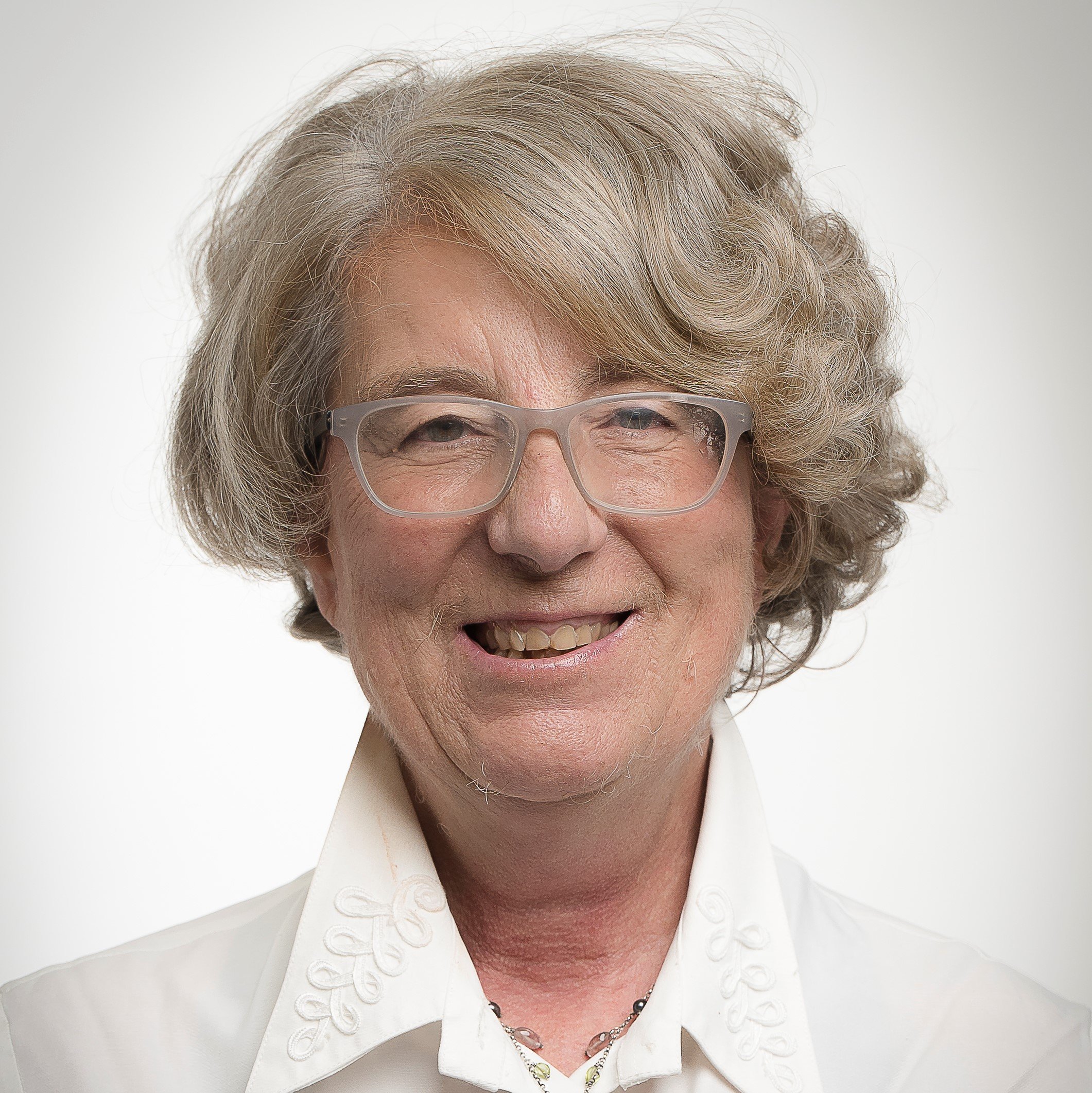 Pr. Anne Gayot